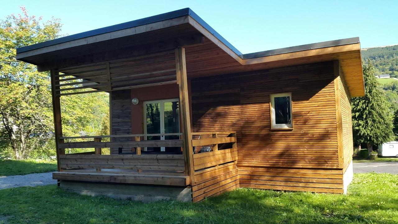 Camping Les Vernieres La Bourboule Sancy Экстерьер фото