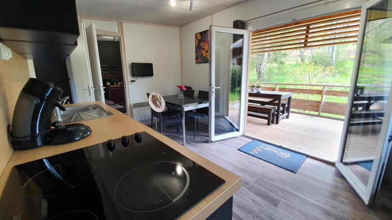 Camping Les Vernieres La Bourboule Sancy Экстерьер фото