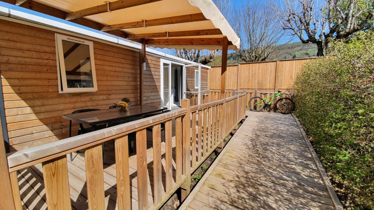 Camping Les Vernieres La Bourboule Sancy Экстерьер фото